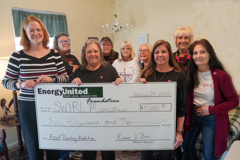 EU Foundation Donates 5,000 To Swirl Ministries