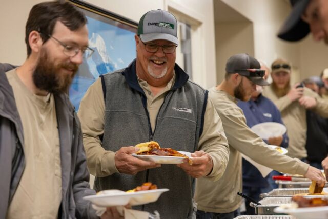 𝗟𝗶𝗻𝗲𝗺𝗲𝗻 𝗔𝗽𝗽𝗿𝗲𝗰𝗶𝗮𝘁𝗶𝗼𝗻 𝗕𝗿𝗲𝗮𝗸𝗳𝗮𝘀𝘁 🥞

We’re always proud to celebrate the dedication of our amazing linemen here at EnergyUnited!
Check out our new coloring sheet featuring lineman Ethan Jones and celebrate with us. 

🎨 https://zurl.co/nZDpF