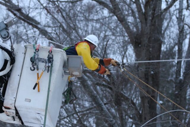⚠️ Winter Storm Fern Update ⚠️ 
EnergyUnited is closely monitoring Winter Storm Fern and preparing for potential impacts across our service area. We have positioned crews, materials and equipment, and are coordinating with mutual aid partners to respond as safely and quickly as possible when conditions allow. 

Members should: 
✔️ Review emergency plans 
✔️ Charge devices & stock supplies 
✔️ Avoid travel when possible 
✔️ Check on family, elderly neighbors & pets 
✔️ Stay informed via our outage map, website & social channels 
✔️ Report outages in My EnergyHub or call 1-800-EUNITED 
✔️ Be aware of cold weather emergency alerts 

Restoration begins only when it’s safe. Stay clear of downed power lines and never use generators or grills indoors.