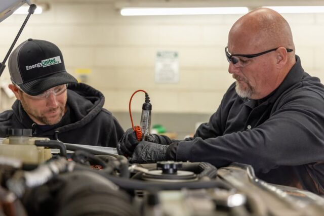 𝗘𝗻𝗲𝗿𝗴𝘆𝗨𝗻𝗶𝘁𝗲𝗱'𝘀 𝗳𝗹𝗲𝗲𝘁 𝘁𝗲𝗮𝗺 𝗽𝗼𝘄𝗲𝗿𝘀 𝗱𝗮𝗶𝗹𝘆 𝗼𝗽𝗲𝗿𝗮𝘁𝗶𝗼𝗻𝘀 💡🚛

Our fleet team works behind the scenes every day, maintaining and servicing our vehicles to ensure they’re safe, reliable and ready to respond. ⚡