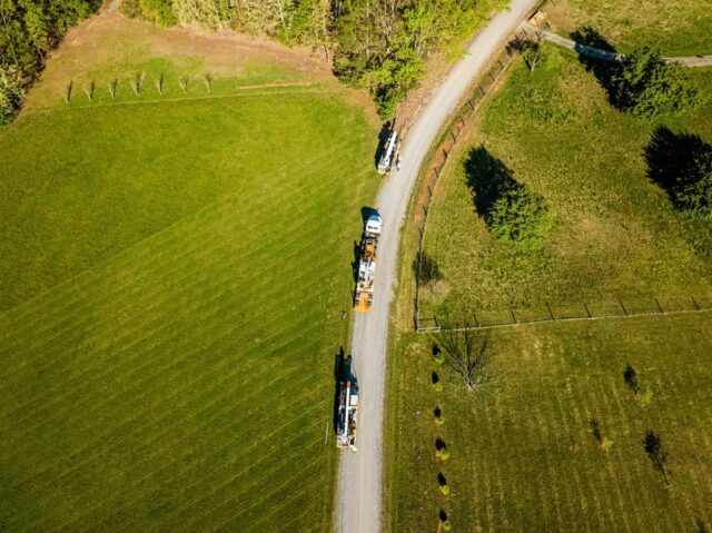 𝗣𝗼𝘄𝗲𝗿𝗶𝗻𝗴 𝗢𝘂𝗿 𝗖𝗼𝗺𝗺𝘂𝗻𝗶𝘁𝗶𝗲𝘀, 𝗢𝗻𝗲 𝗠𝗶𝗹𝗲 𝗮𝘁 𝗮 𝗧𝗶𝗺𝗲 

Across 19 counties, every mile of line connects neighbors, families and communities. 

Our crews aren’t just working here — they’re part of the same communities they serve, keeping the power on for our members every day.

#TheEnergyUnitedWay