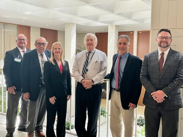 EnergyUnited is proud to be part of the #RallyinRaleigh today. Joining other electric co-ops to meet with legislators in the capital. 

#TheEnergyUnitedWay #ncpol