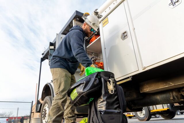 Whether performing routine maintenance or responding after severe weather, safety is at the center of everything we do.

Every job begins with the right equipment, the right planning and a commitment to protecting our employees and the communities we serve.

#TheEnergyUnitedWay